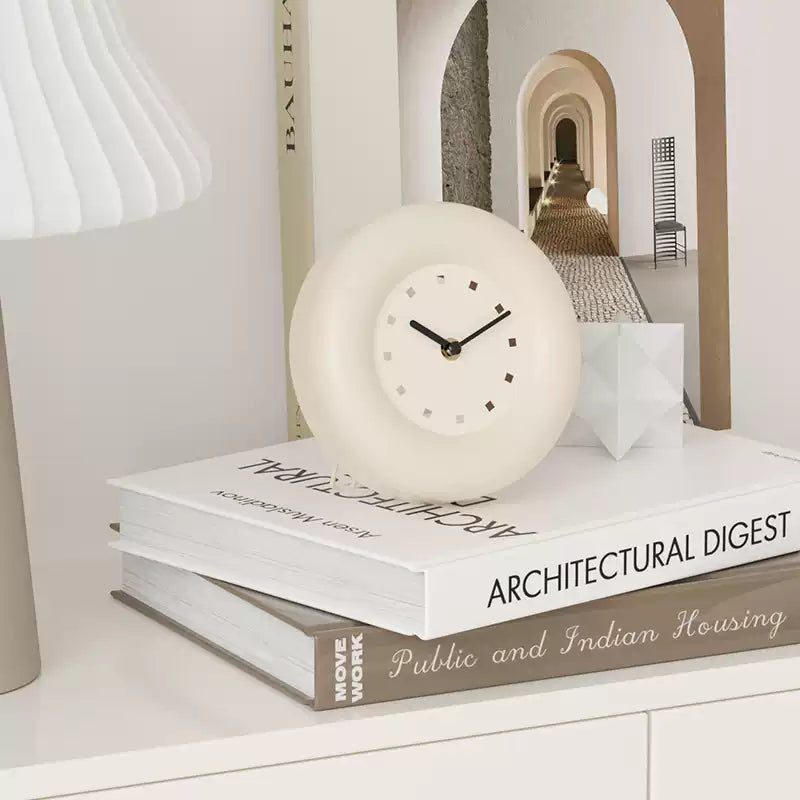 Modern Round Desk Clock-3
